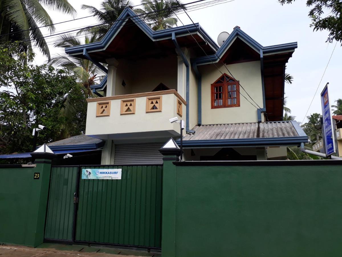 Apartment Hikkasurf